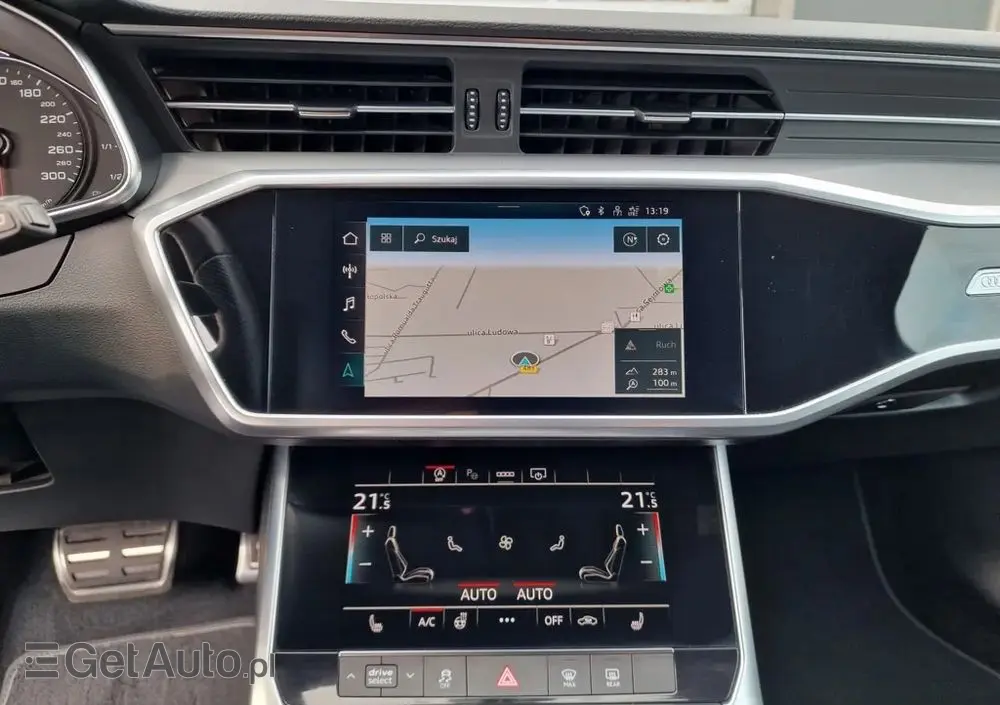 AUDI A6 Avant 40 TDI S tronic S line