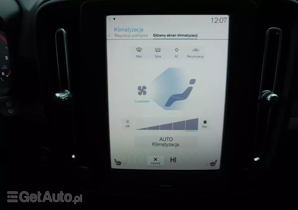 VOLVO XC 40 D3 Momentum