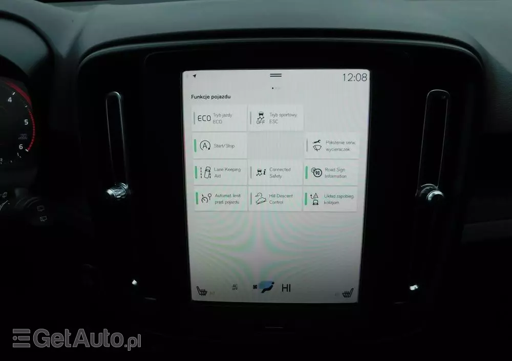 VOLVO XC 40 D3 Momentum