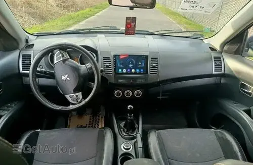 PEUGEOT 4007 