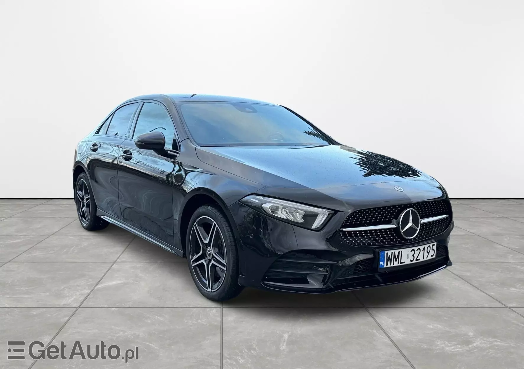 MERCEDES-BENZ Klasa A 250 e 8G-DCT AMG Line