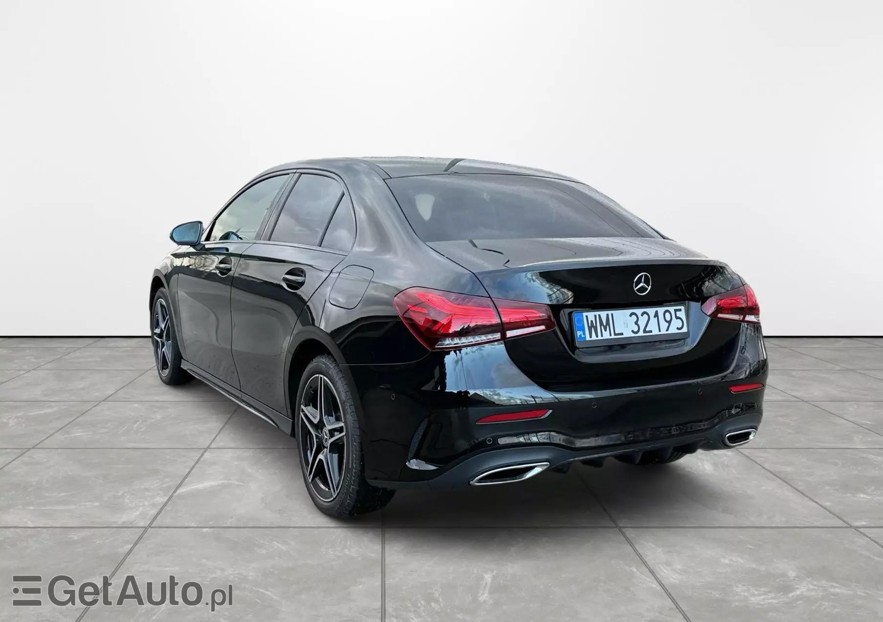 MERCEDES-BENZ Klasa A 250 e 8G-DCT AMG Line