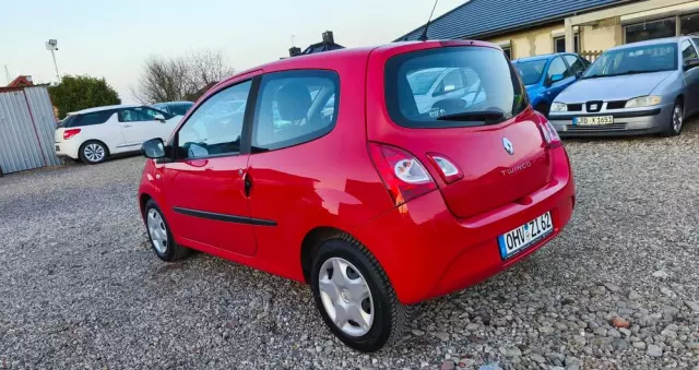 RENAULT Twingo 