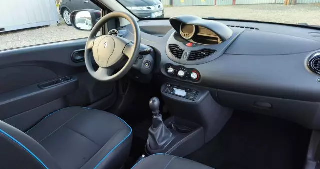 RENAULT Twingo 