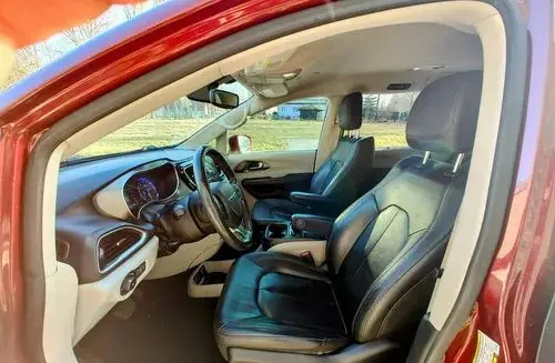 CHRYSLER Pacifica 