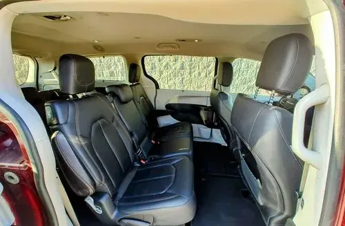 CHRYSLER Pacifica 