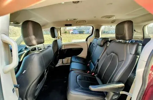 CHRYSLER Pacifica 