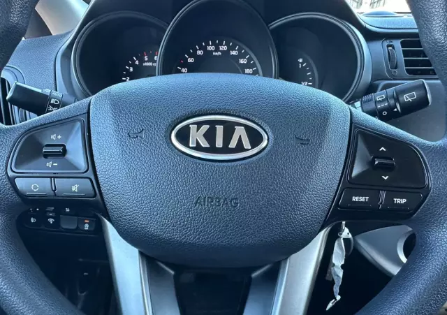 KIA Rio 1.1 crdi XL