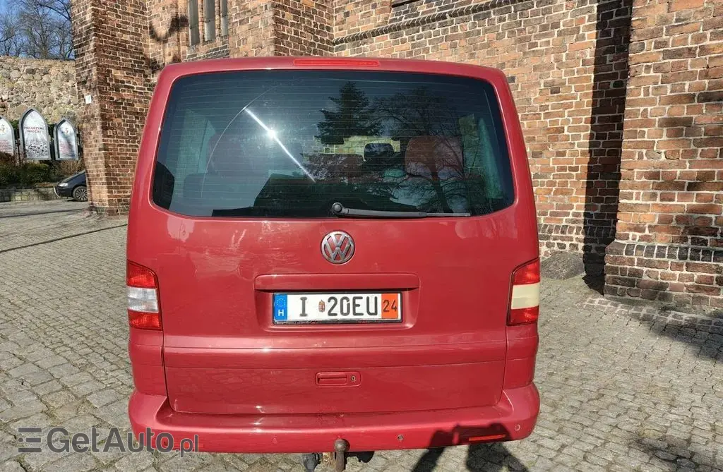 VOLKSWAGEN Multivan 