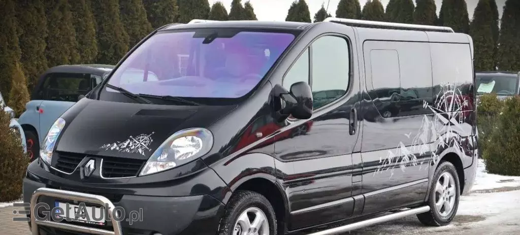 RENAULT Trafic 