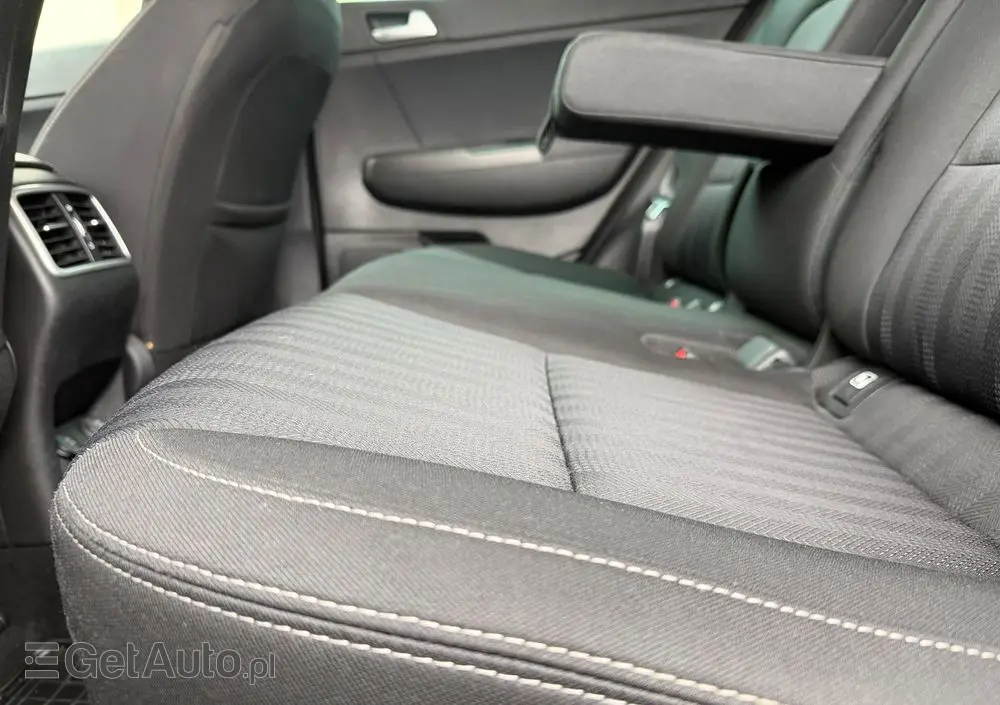 KIA Sportage 1.6 T-GDI Black Edition 2WD DCT