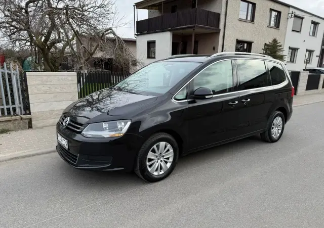 VOLKSWAGEN Sharan 2.0 TDI DPF BlueMotion Comfortline