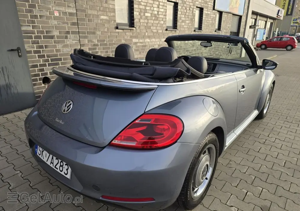 VOLKSWAGEN New Beetle 