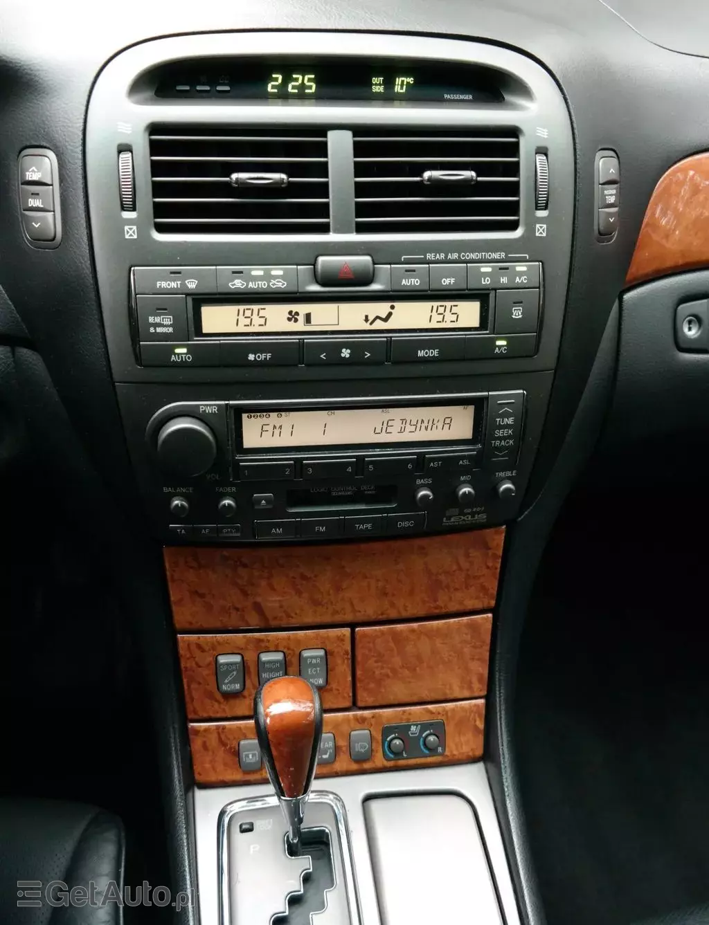 LEXUS Ls 