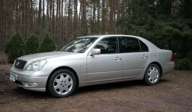 LEXUS Ls 