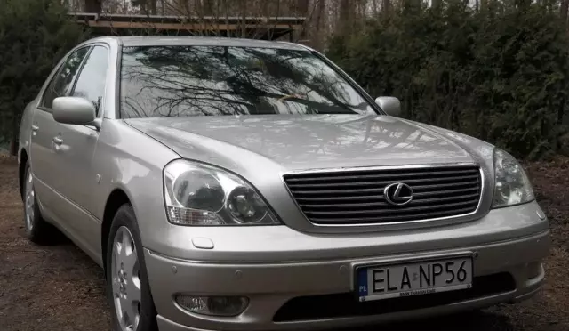 LEXUS Ls 