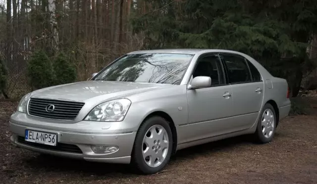 LEXUS Ls 