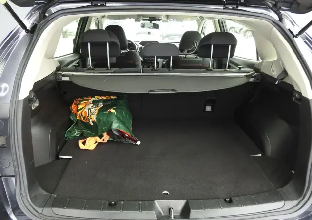 SUBARU XV 1.6i Active CVT