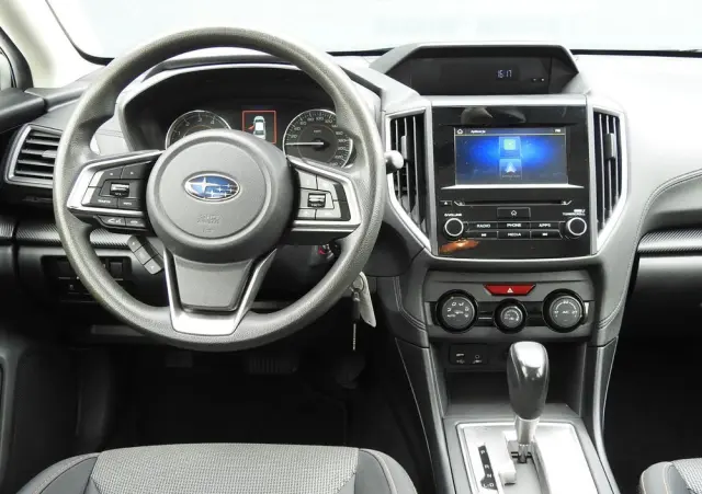 SUBARU XV 1.6i Active CVT