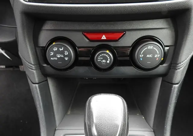 SUBARU XV 1.6i Active CVT