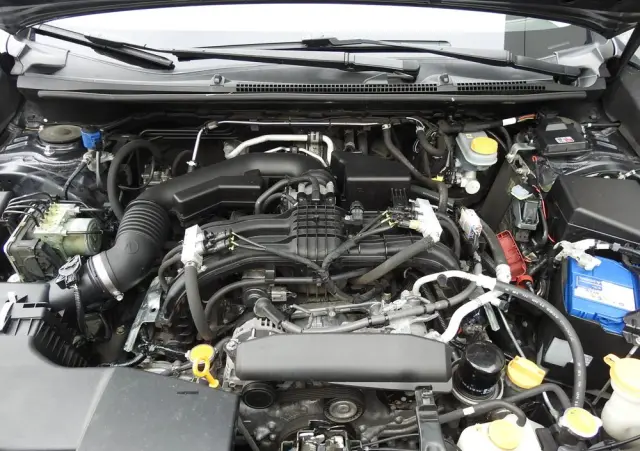 SUBARU XV 1.6i Active CVT