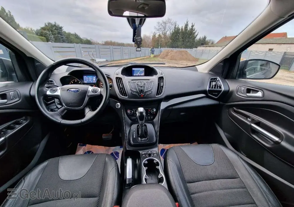 FORD Kuga 
