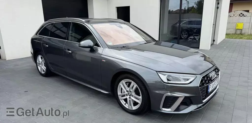 AUDI A4 