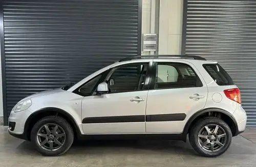 SUZUKI SX4 
