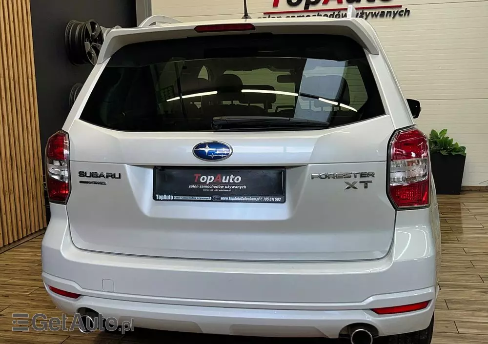 SUBARU Forester 2.0XT Platinum Lineartronic