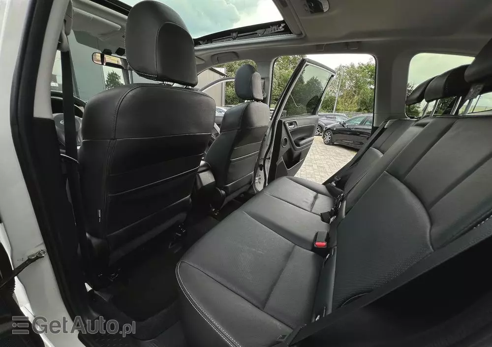 SUBARU Forester 2.0XT Platinum Lineartronic