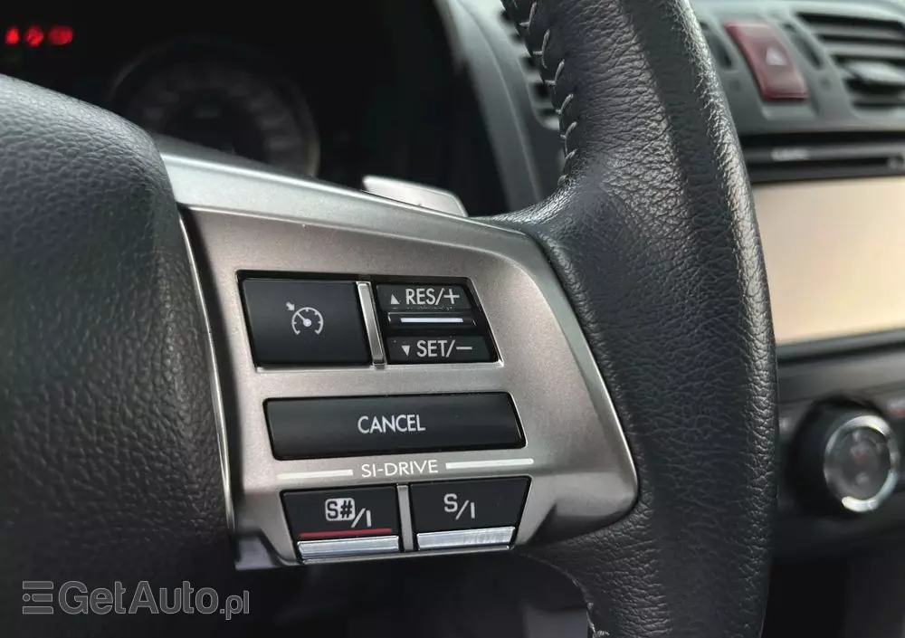 SUBARU Forester 2.0XT Platinum Lineartronic