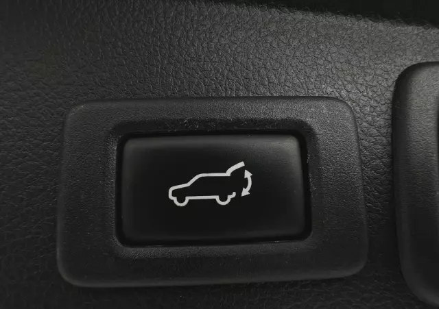 SUBARU Forester 2.0XT Platinum Lineartronic