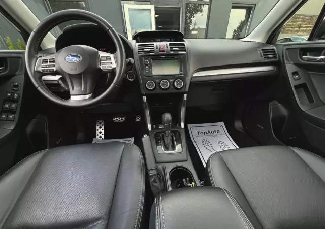 SUBARU Forester 2.0XT Platinum Lineartronic