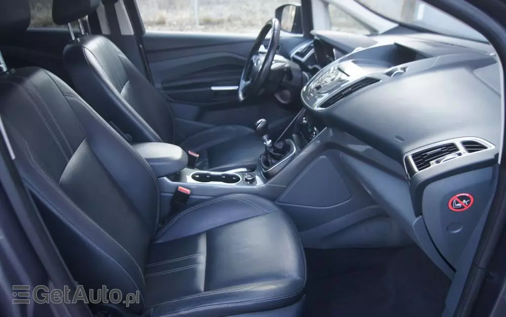 FORD Grand C-MAX 1.6 TDCi Titanium