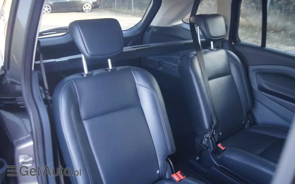 FORD Grand C-MAX 1.6 TDCi Titanium