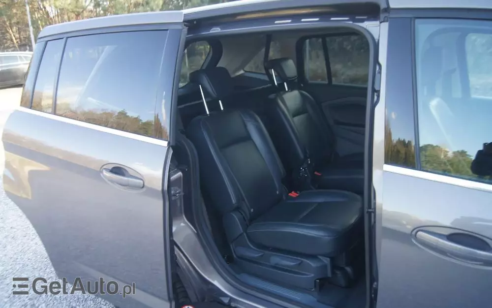 FORD Grand C-MAX 1.6 TDCi Titanium