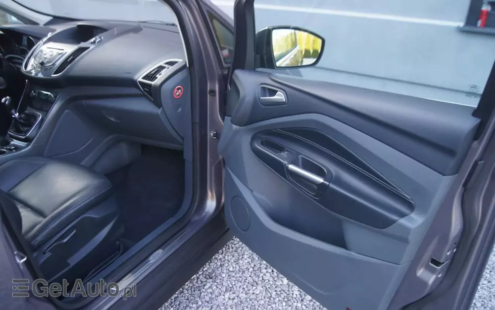 FORD Grand C-MAX 1.6 TDCi Titanium