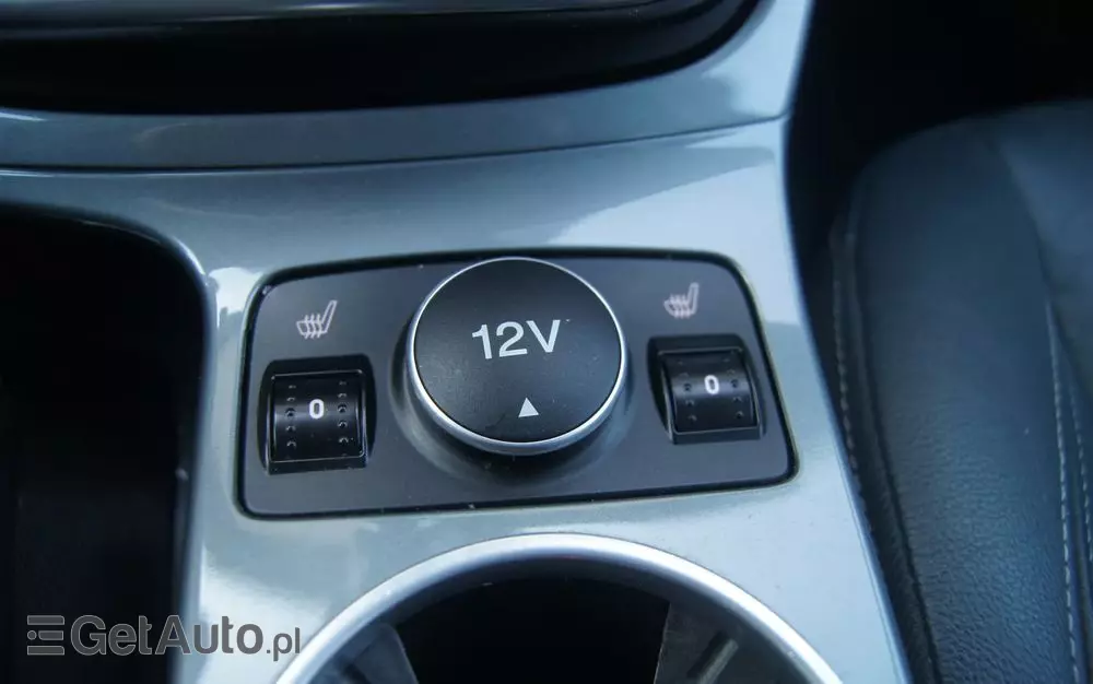 FORD Grand C-MAX 1.6 TDCi Titanium