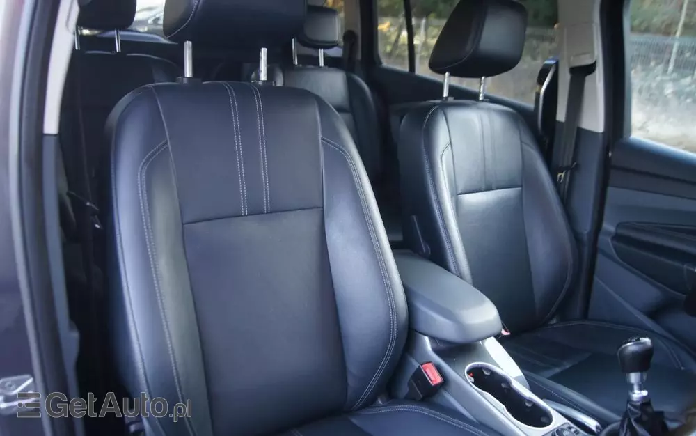 FORD Grand C-MAX 1.6 TDCi Titanium