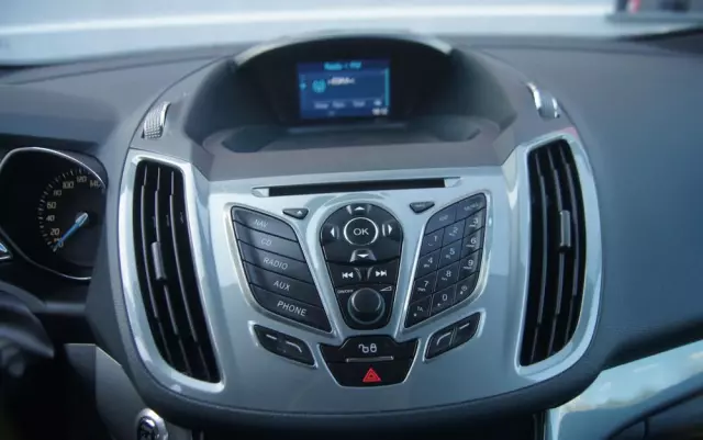 FORD Grand C-MAX 1.6 TDCi Titanium