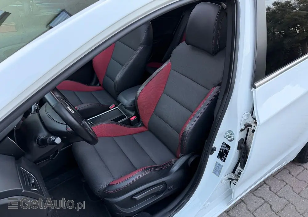 HYUNDAI I30 1.6 T GDI Turbo