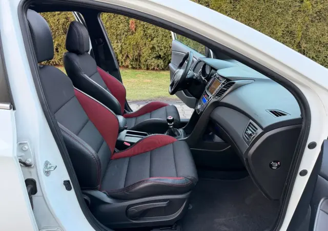 HYUNDAI I30 1.6 T GDI Turbo