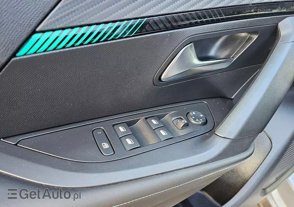 PEUGEOT 2008 1.2 PureTech Allure Pack S&S