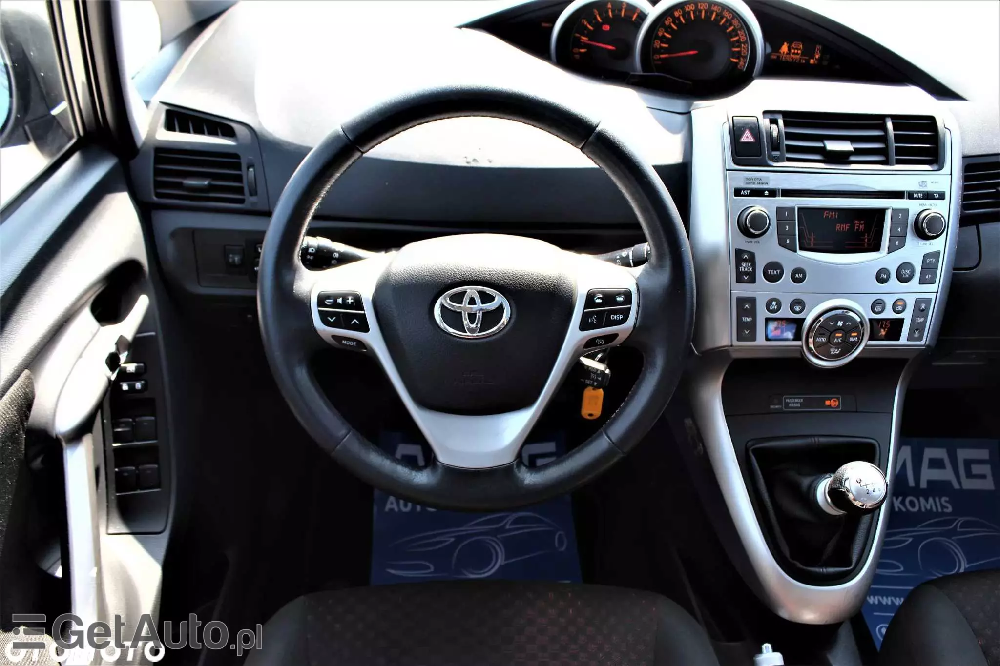 TOYOTA Verso 2.0 D-4D Travel