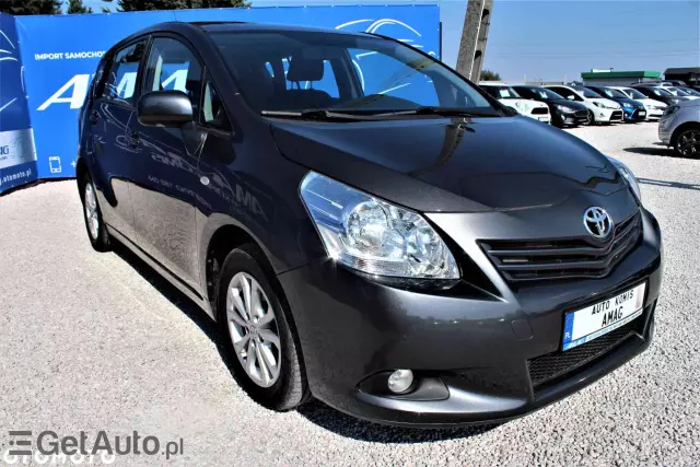TOYOTA Verso 2.0 D-4D Travel