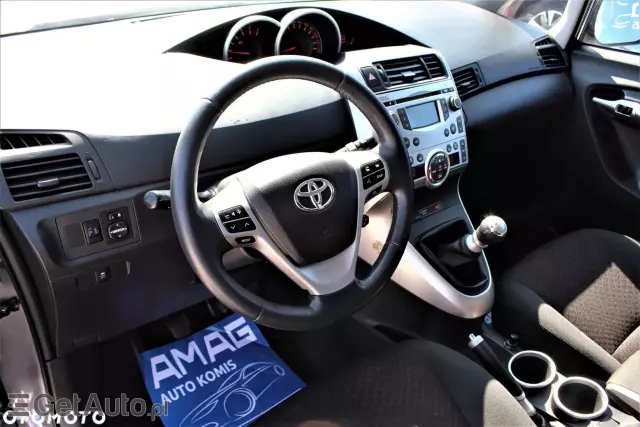 TOYOTA Verso 2.0 D-4D Travel