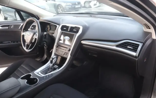 FORD Mondeo 2.0 TDCi Edition PowerShift