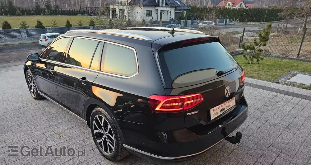 VOLKSWAGEN Passat Variant 2.0 TDI DSG (BlueMotion Technology) Highline