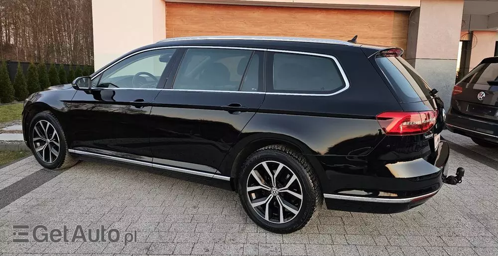 VOLKSWAGEN Passat Variant 2.0 TDI DSG (BlueMotion Technology) Highline