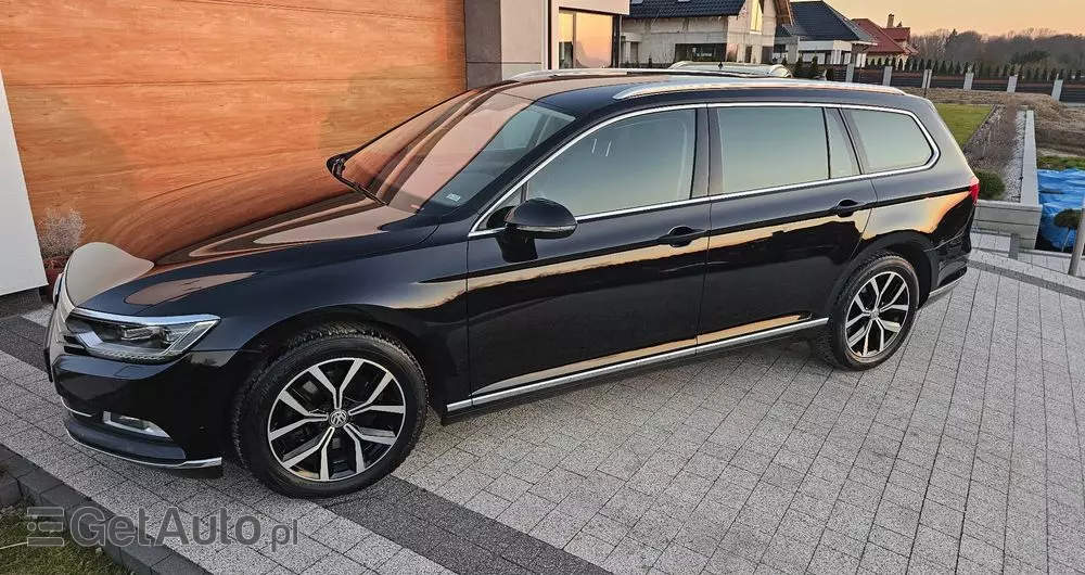 VOLKSWAGEN Passat Variant 2.0 TDI DSG (BlueMotion Technology) Highline